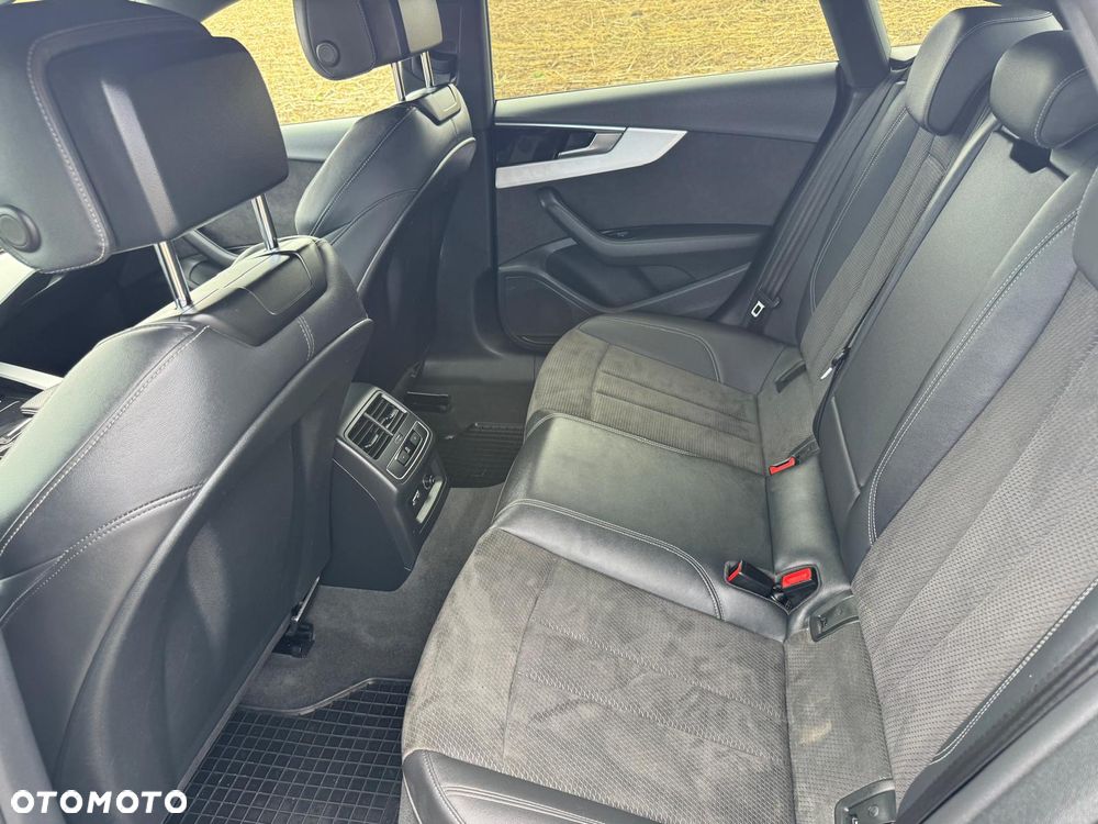 Audi A5 Sportback 40 TDI quattro S tronic S line - 11