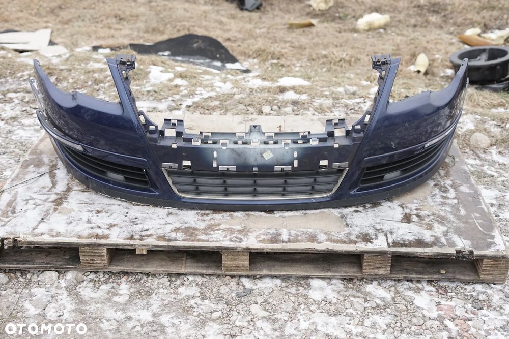Zderzak przód przedni VW Passat B6 LD5Q - 1