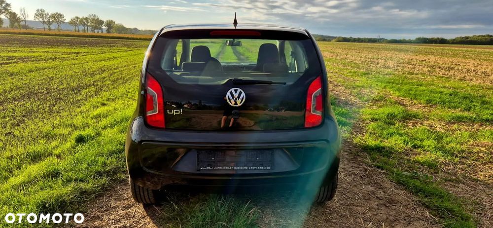 Volkswagen up! - 3