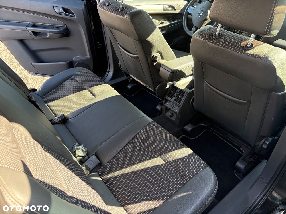 Opel Zafira 1.7 CDTI Cosmo - 11