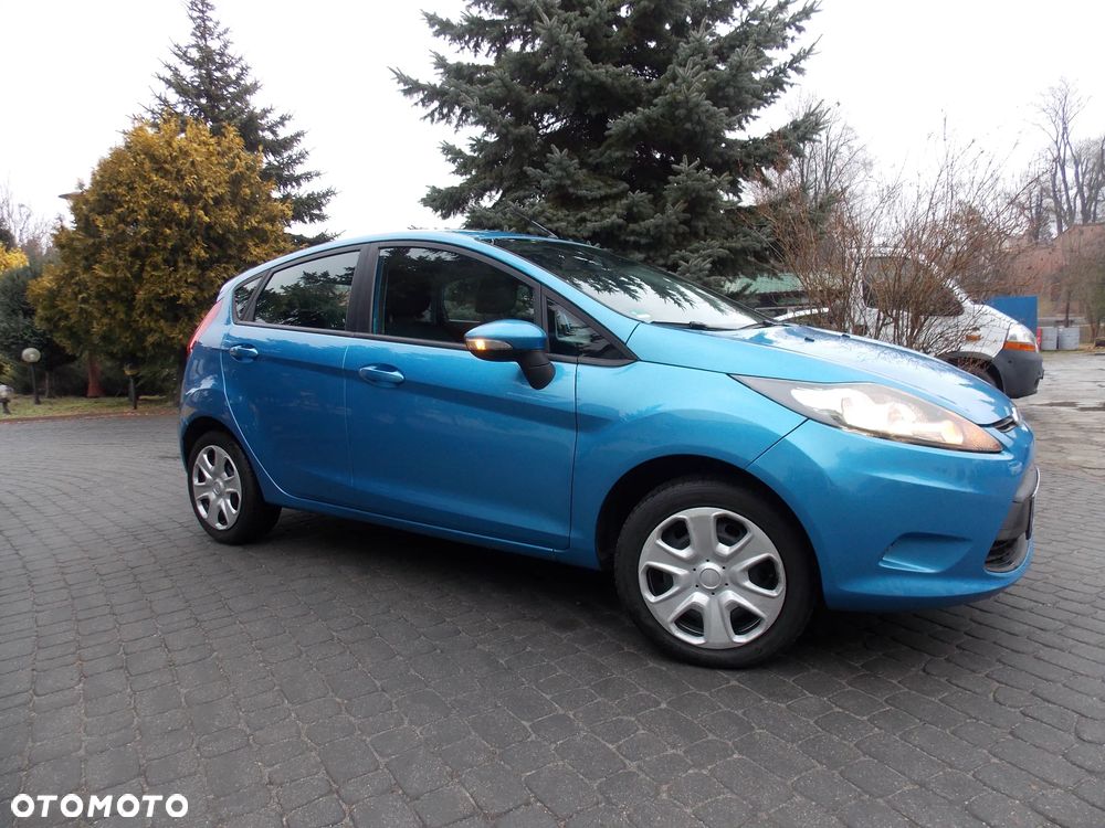 Ford Fiesta 1.4 Champions Edition - 9