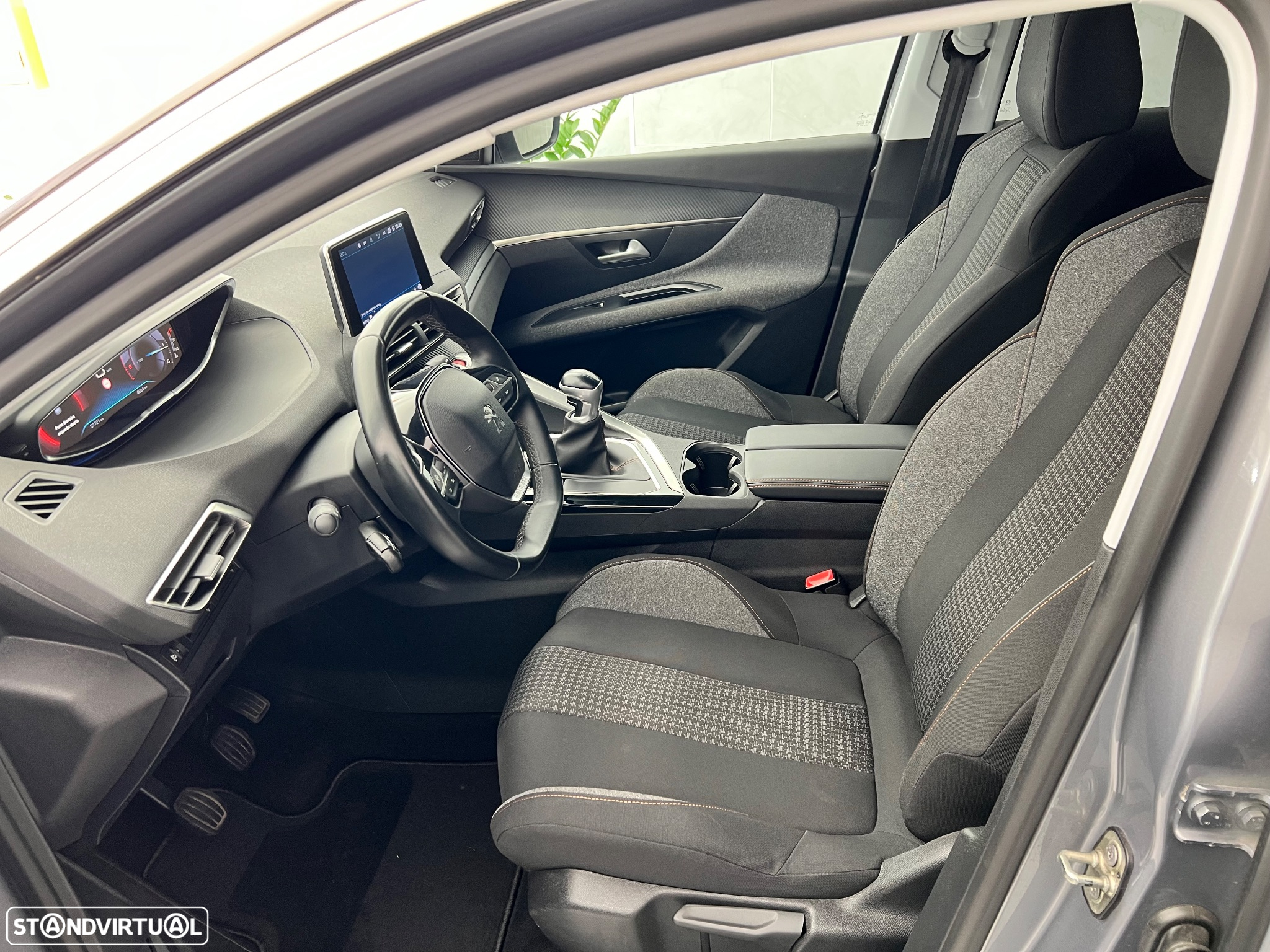 Peugeot 3008 1.5 BlueHDi Active - 8