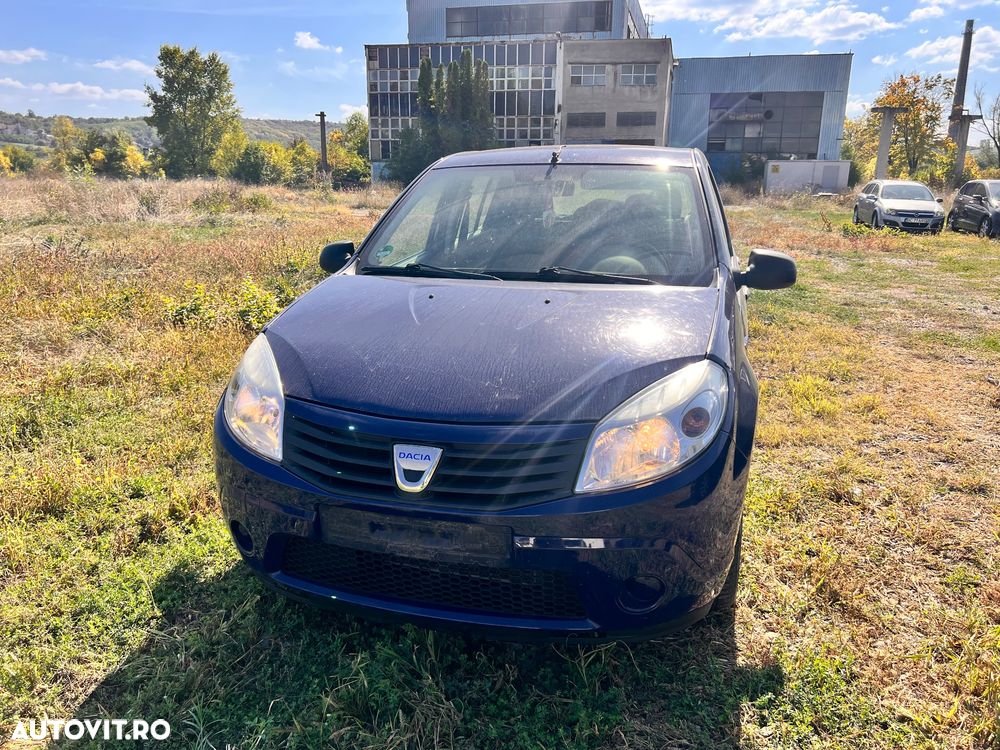 Dacia Sandero - 1