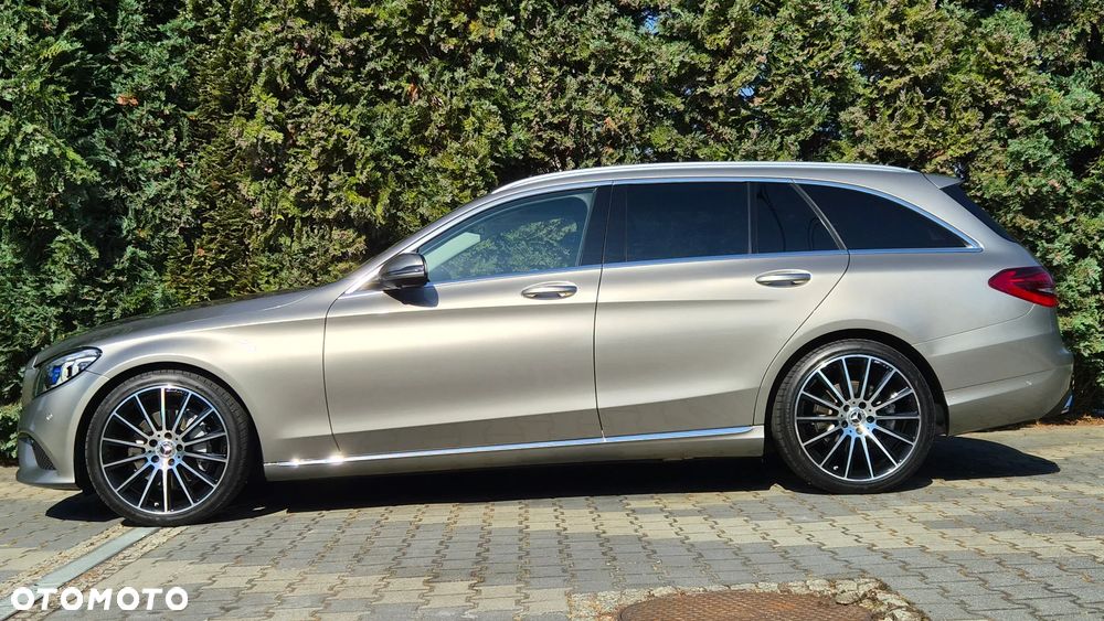 Mercedes-Benz Klasa C 300 d 9G-TRONIC Avantgarde - 7