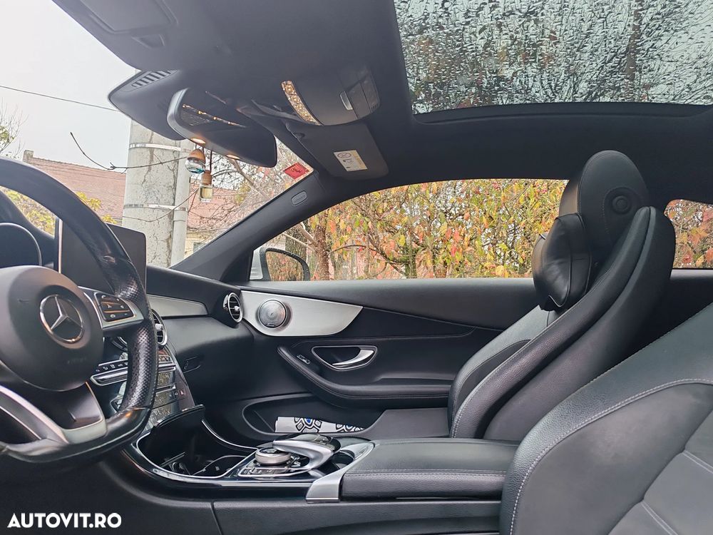 Mercedes-Benz C 220 d Coupe 9G-TRONIC AMG Line - 33