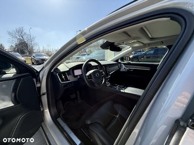Volvo V90 - 19
