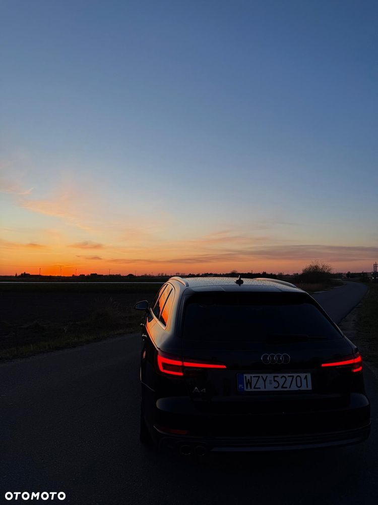 Audi A4 Avant 2.0 TDI Sport S tronic - 22