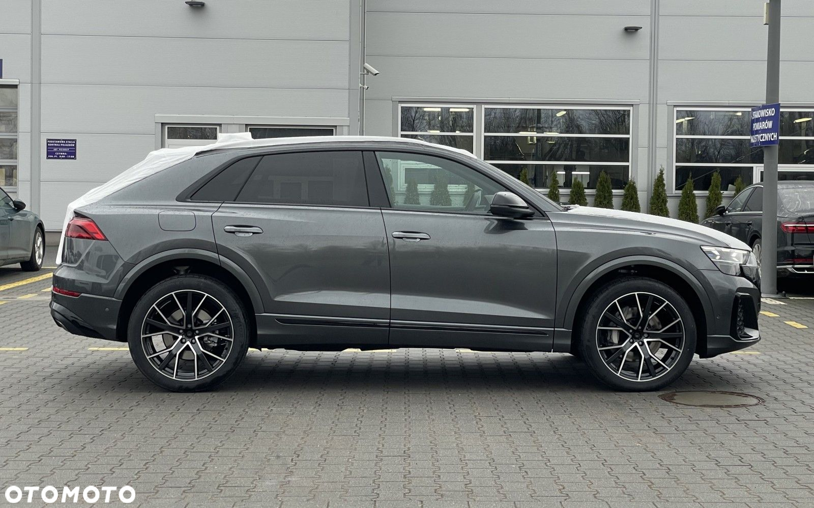 Audi Q8 - 9