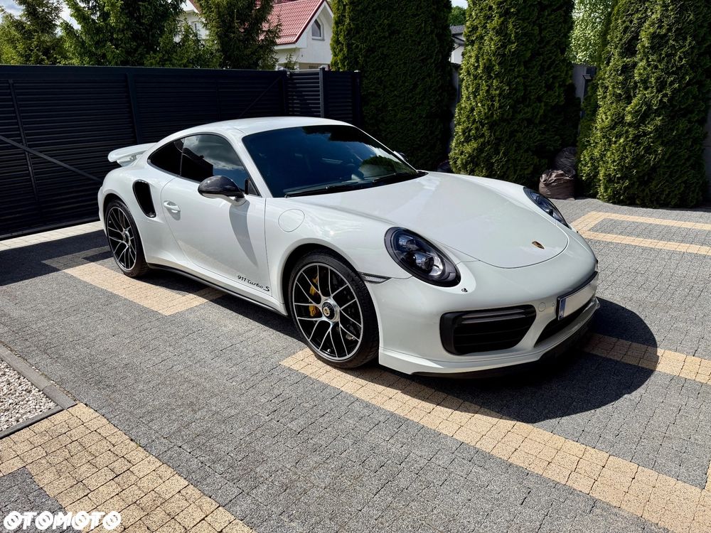 Porsche 911 Turbo S - 3