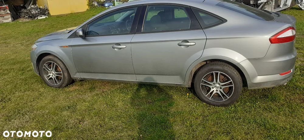Ford Mondeo IV-2008r.-Ćwiartki-Tył-Przód - 2