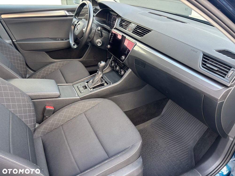Skoda Superb - 34