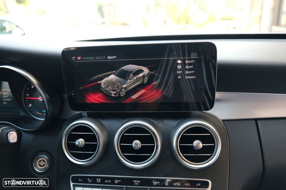 Mercedes-Benz C 300 de AMG Line - 29