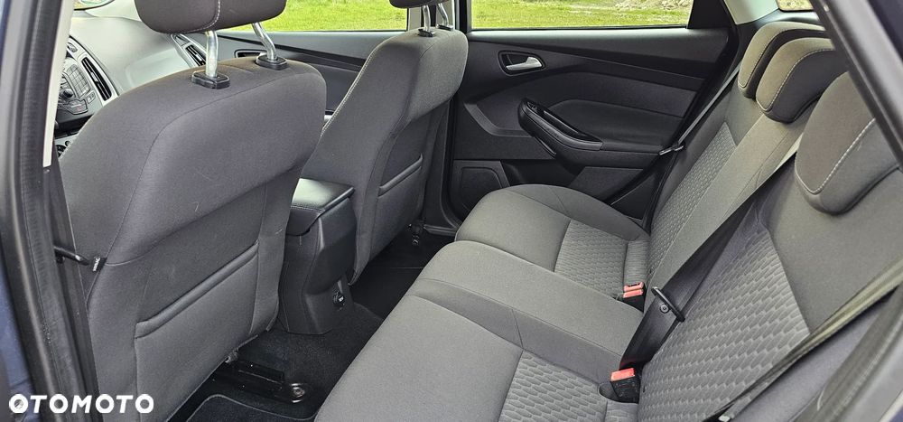 Ford Focus - 10