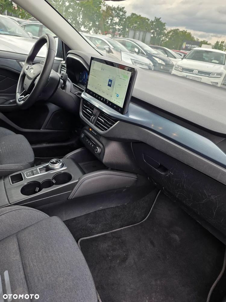 Ford Focus 2022 photo 5