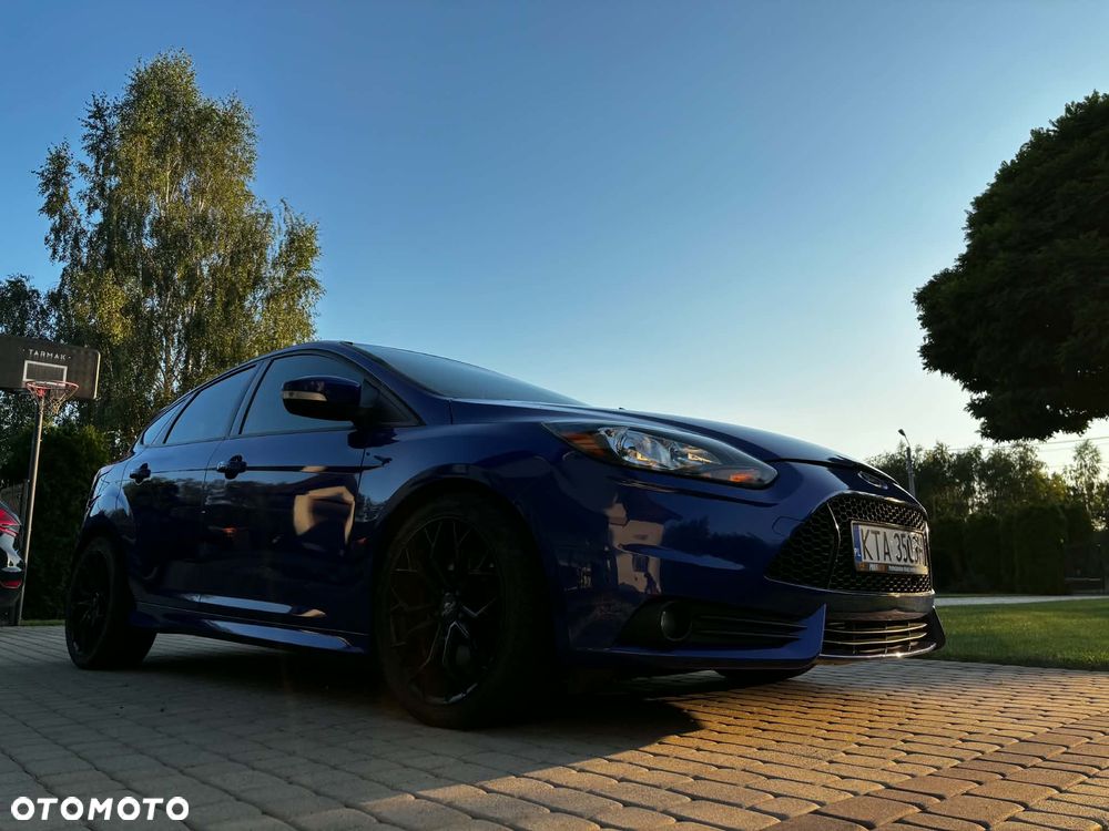 Ford Focus - 2