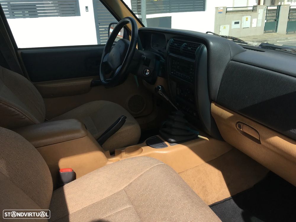 Jeep Cherokee 2.5 TD Jamboree - 10