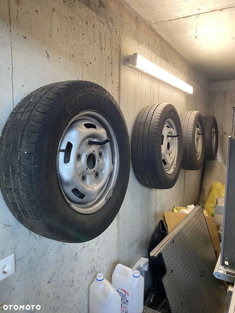 Ford Transit Custom - 12