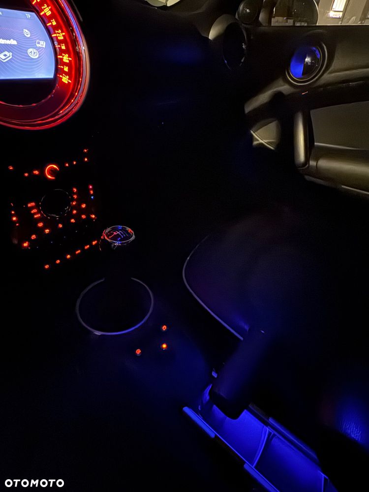 MINI Countryman Cooper S ALL4 - 16