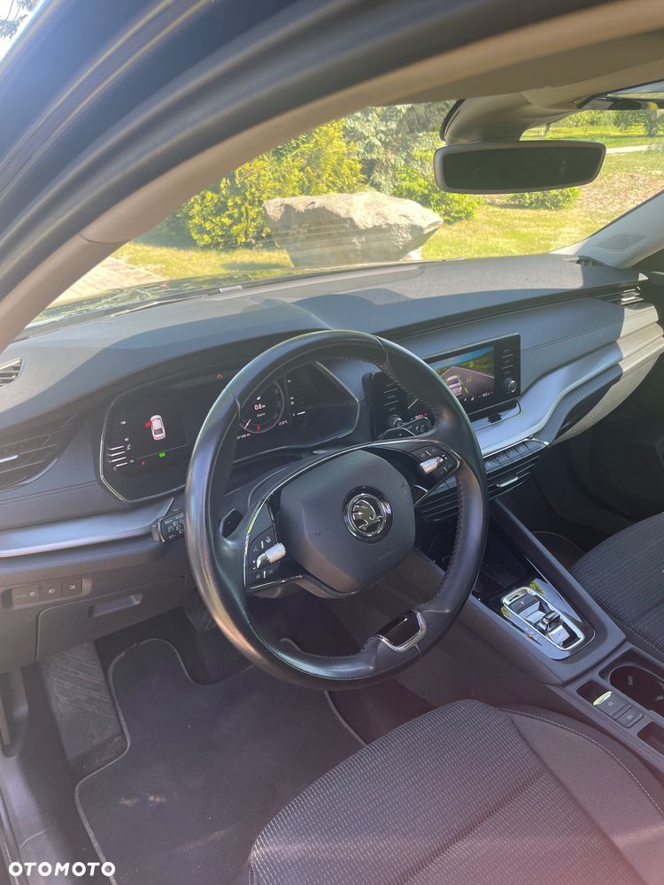 Skoda Octavia 2.0 TDI SCR L&K DSG - 7