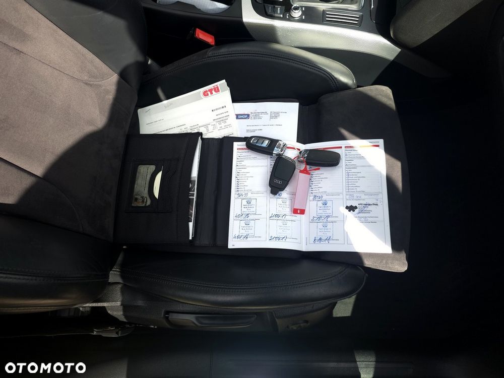Audi A4 Avant 2.0 TDI S tronic - 35