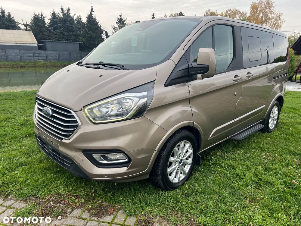 Ford Tourneo Custom