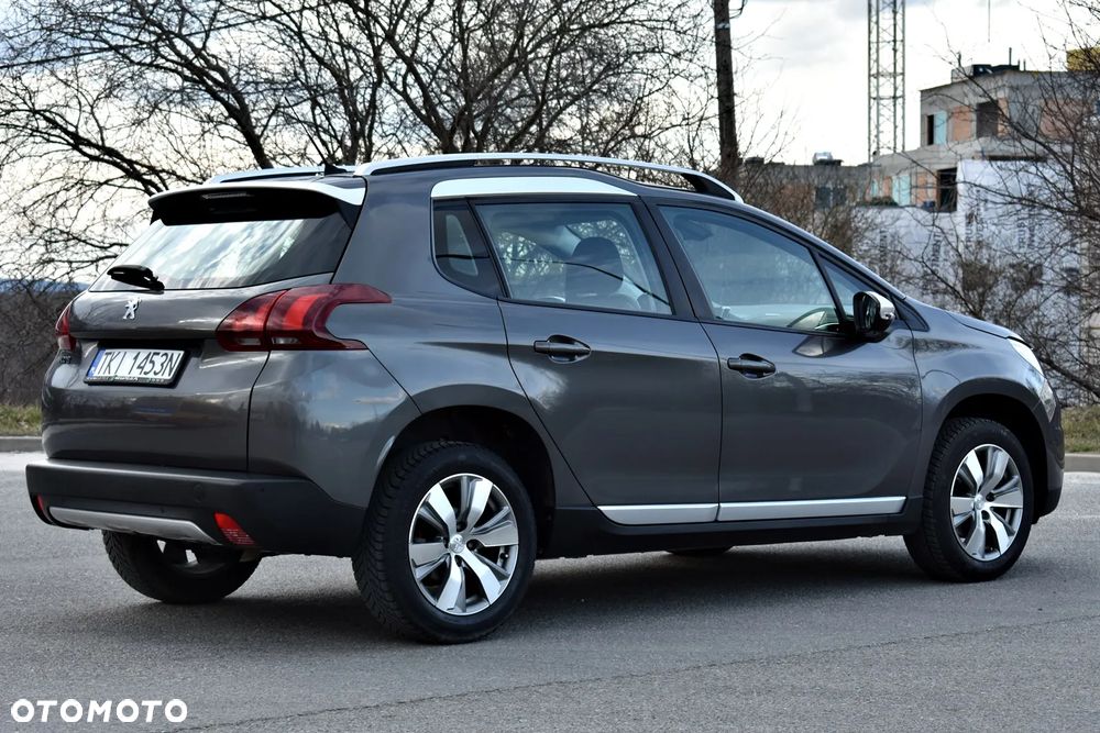 Peugeot 2008 1.2 PureTech Active S&S - 15