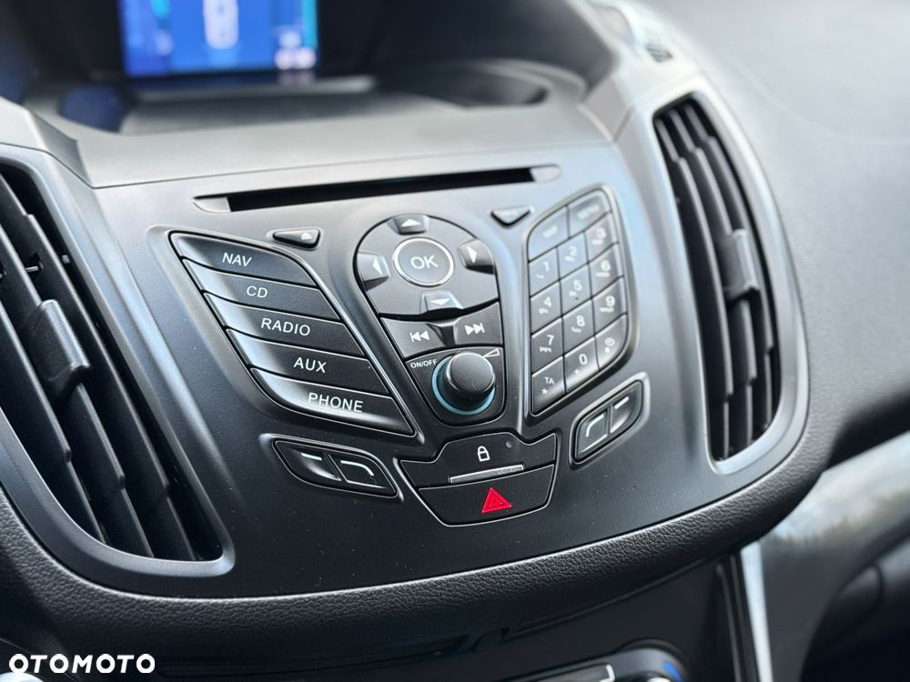 Ford Kuga - 41