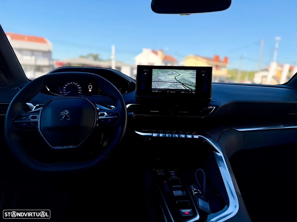 Peugeot 5008 1.2 PureTech Allure EAT8 - 16