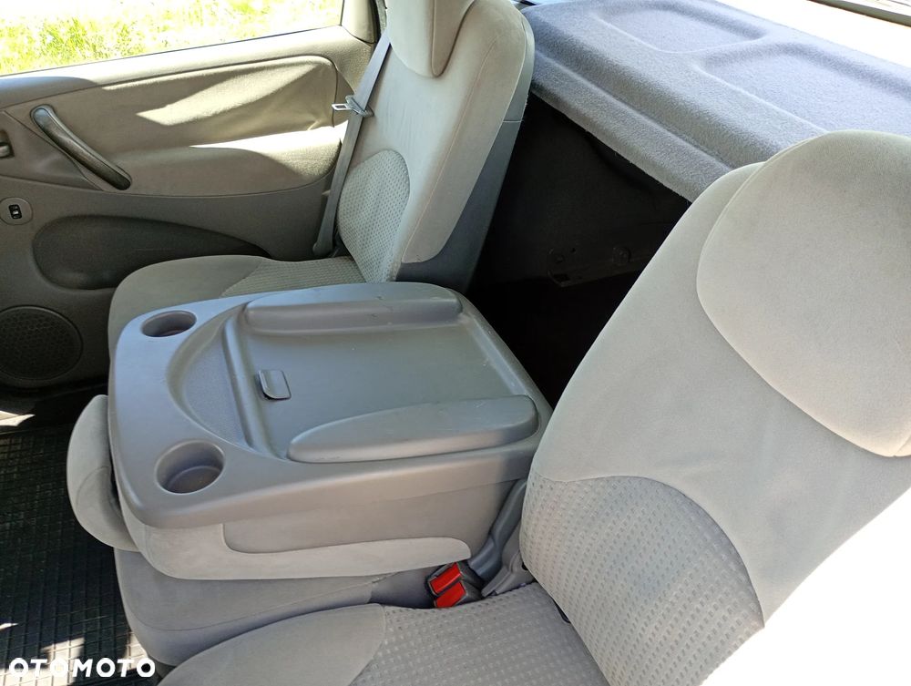 Citroën Xsara Picasso 1.8i Exclusive - 23