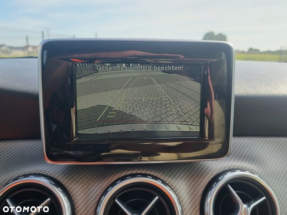 Mercedes-Benz GLA 200 (CDI) d 7G-DCT - 13