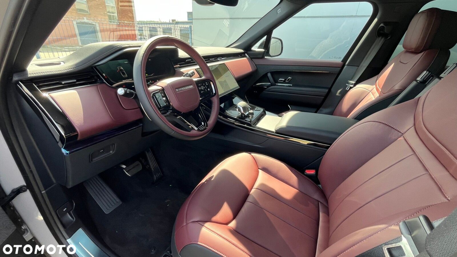 Land Rover Range Rover Sport - 13