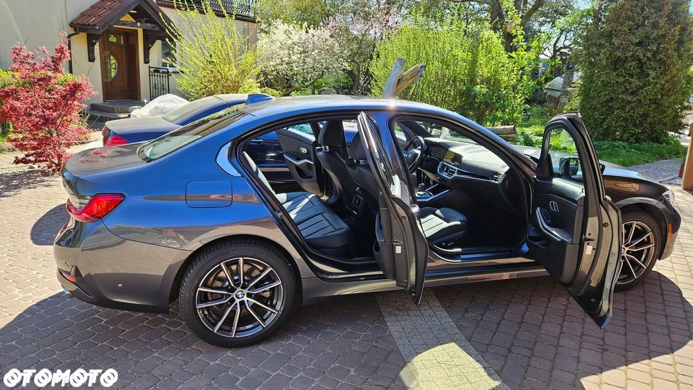 BMW Seria 3 330i xDrive M Sport sport - 15