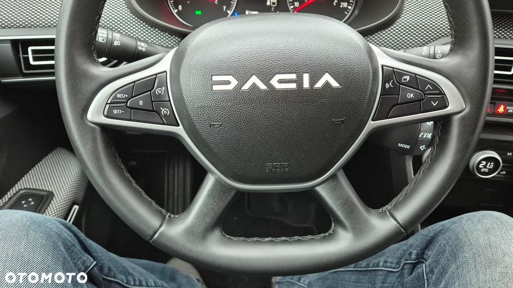 Dacia Jogger TCe 110 Extreme+ - 11