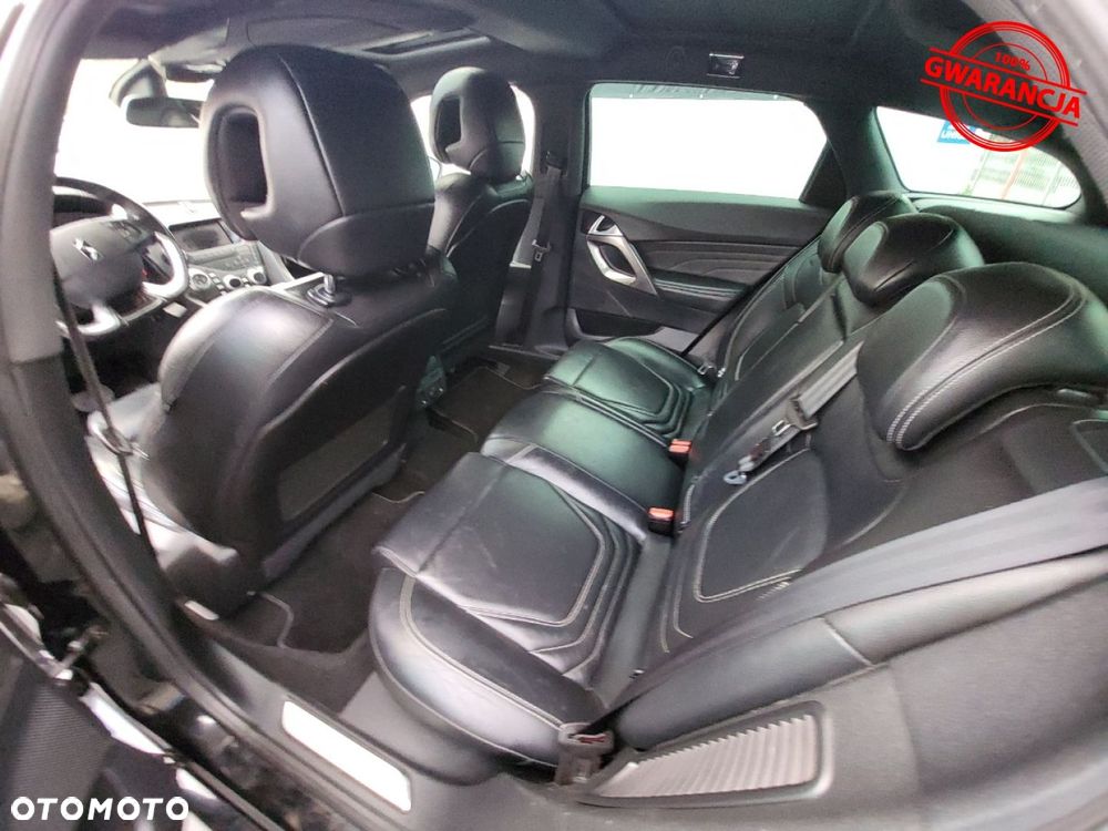 Citroën DS5 2.0 HDi Hybrid4 SoChic MCP - 39