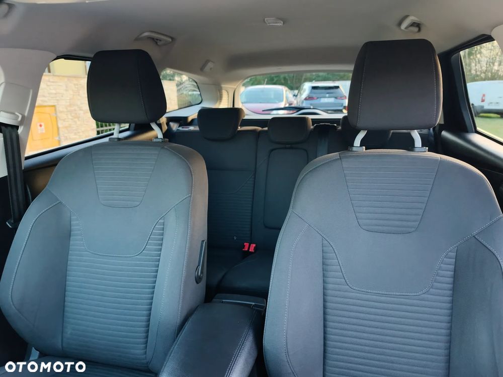 Ford Focus - 17