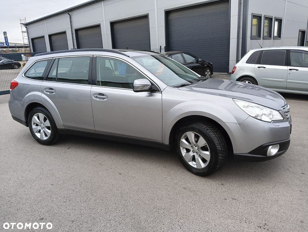 Subaru Outback 2.5i Lineartronic Comfort - 6