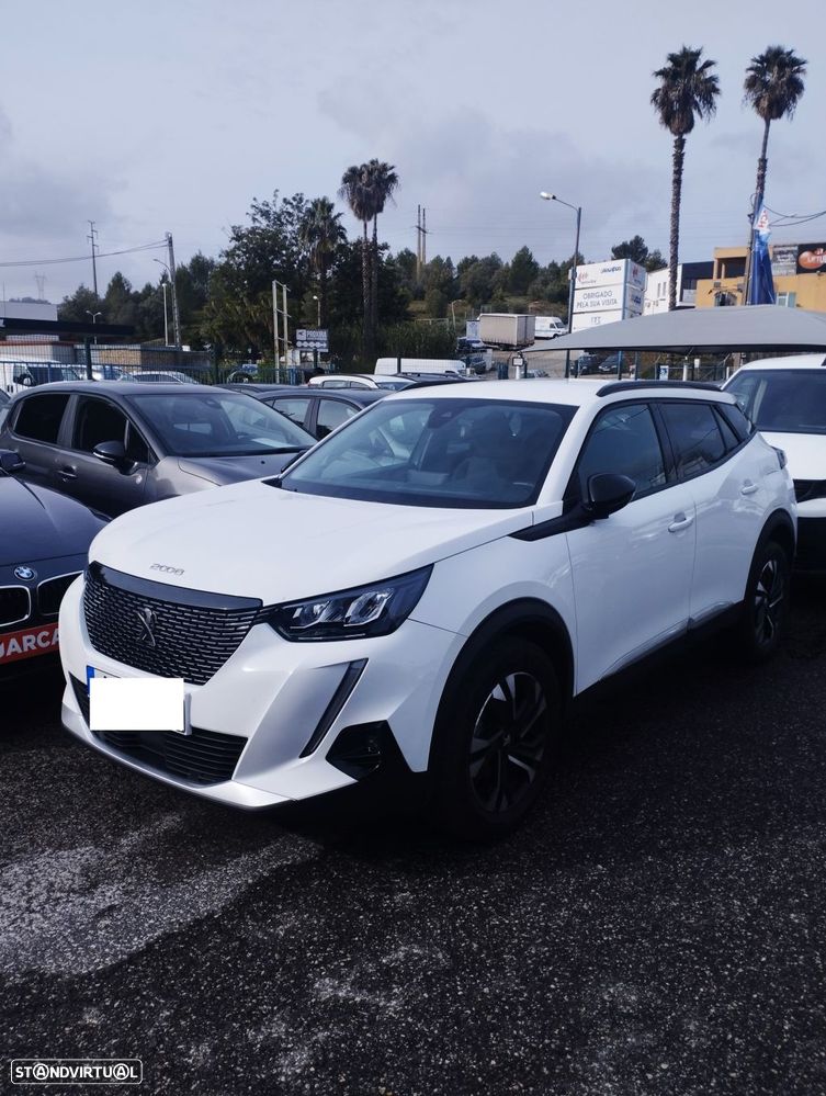 Peugeot 2008 1.5 BlueHDi Allure Pack - 1