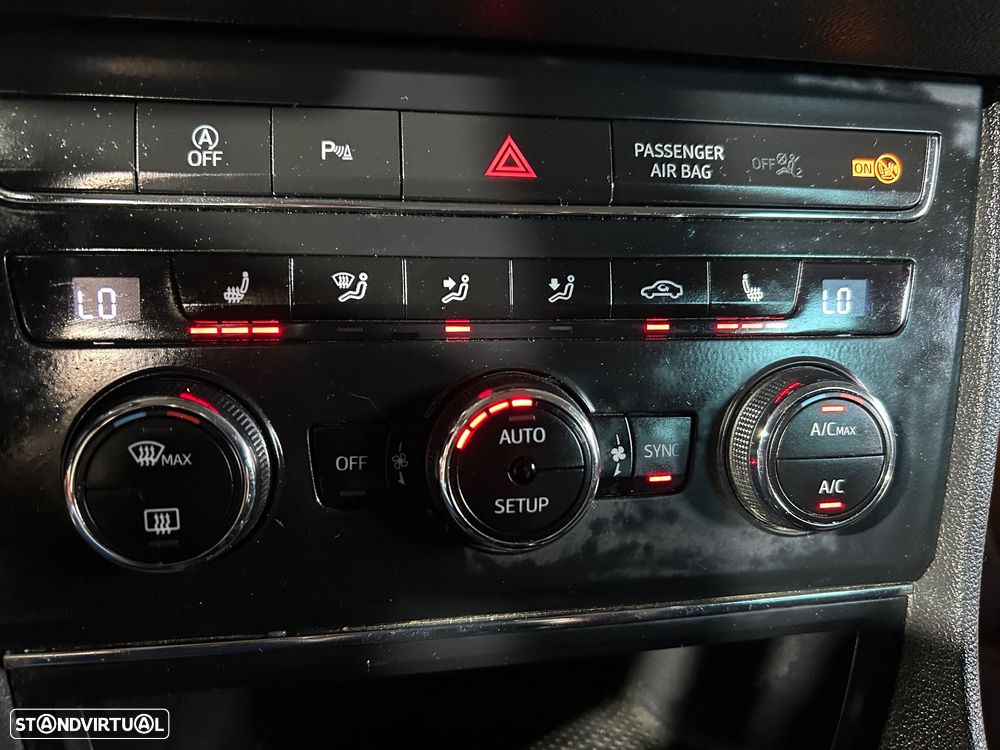 SEAT Leon 1.6 TDI S&S Style - 16