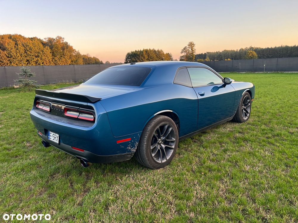 Dodge Challenger 5.7 R/T - 7