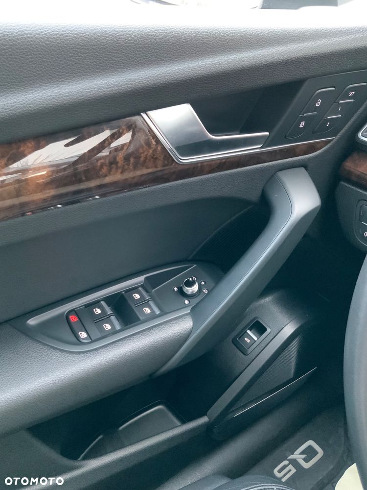 Audi Q5 2.0 TFSI Quattro Design S tronic - 10