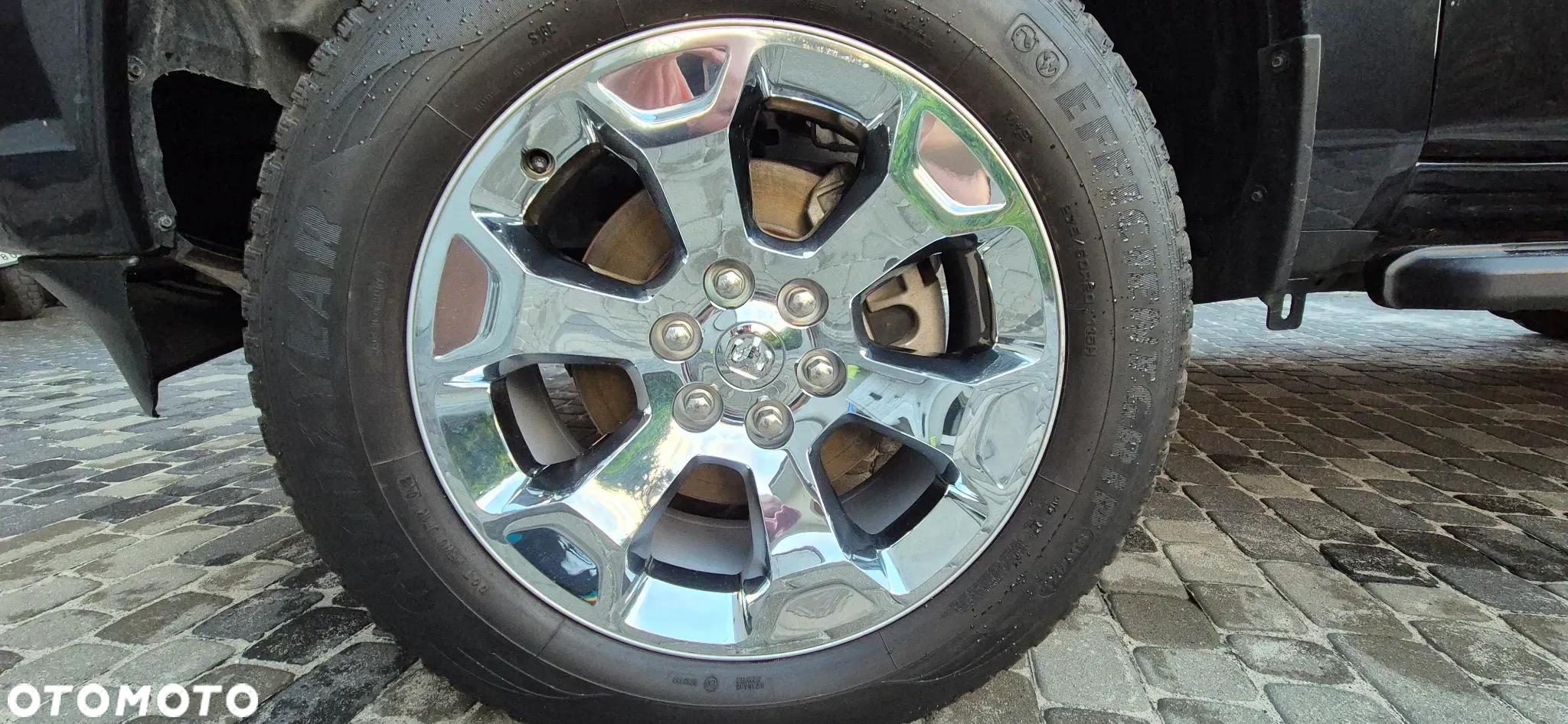 Dodge RAM 1500 5.7 4x4 - 36