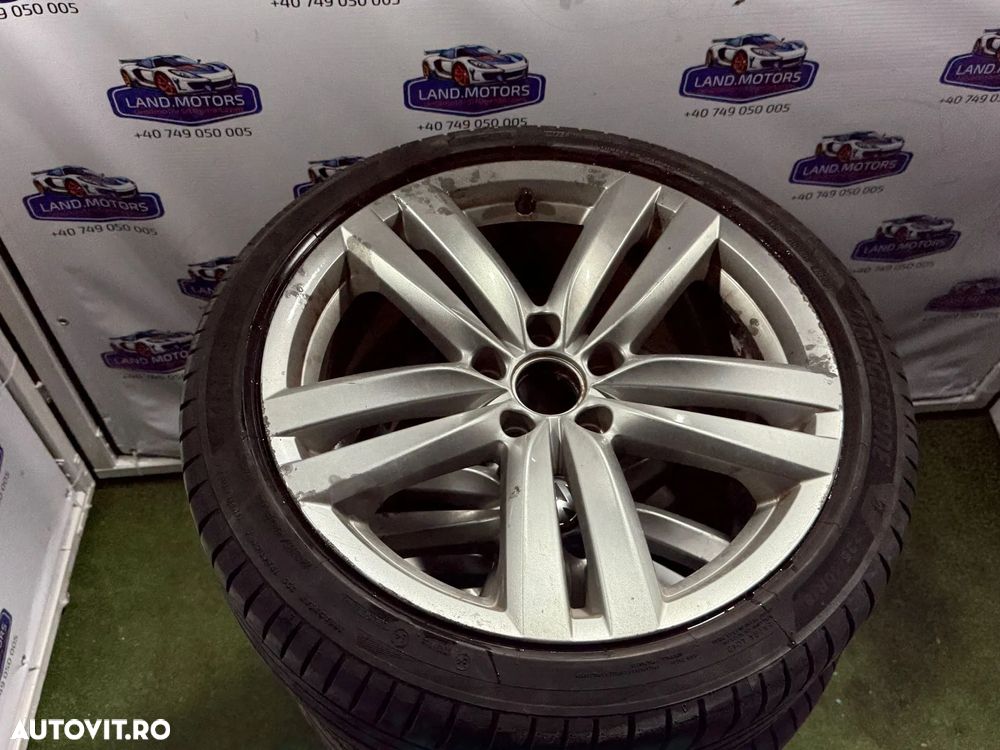 JANTE VOLKSWAGEN R18 / 5x112 / PASSAT B7 / 235/40 R18 95Y / 8JX18HZ ET44 / 3AA601025H+ CAUCIUCURI (X5) - 1