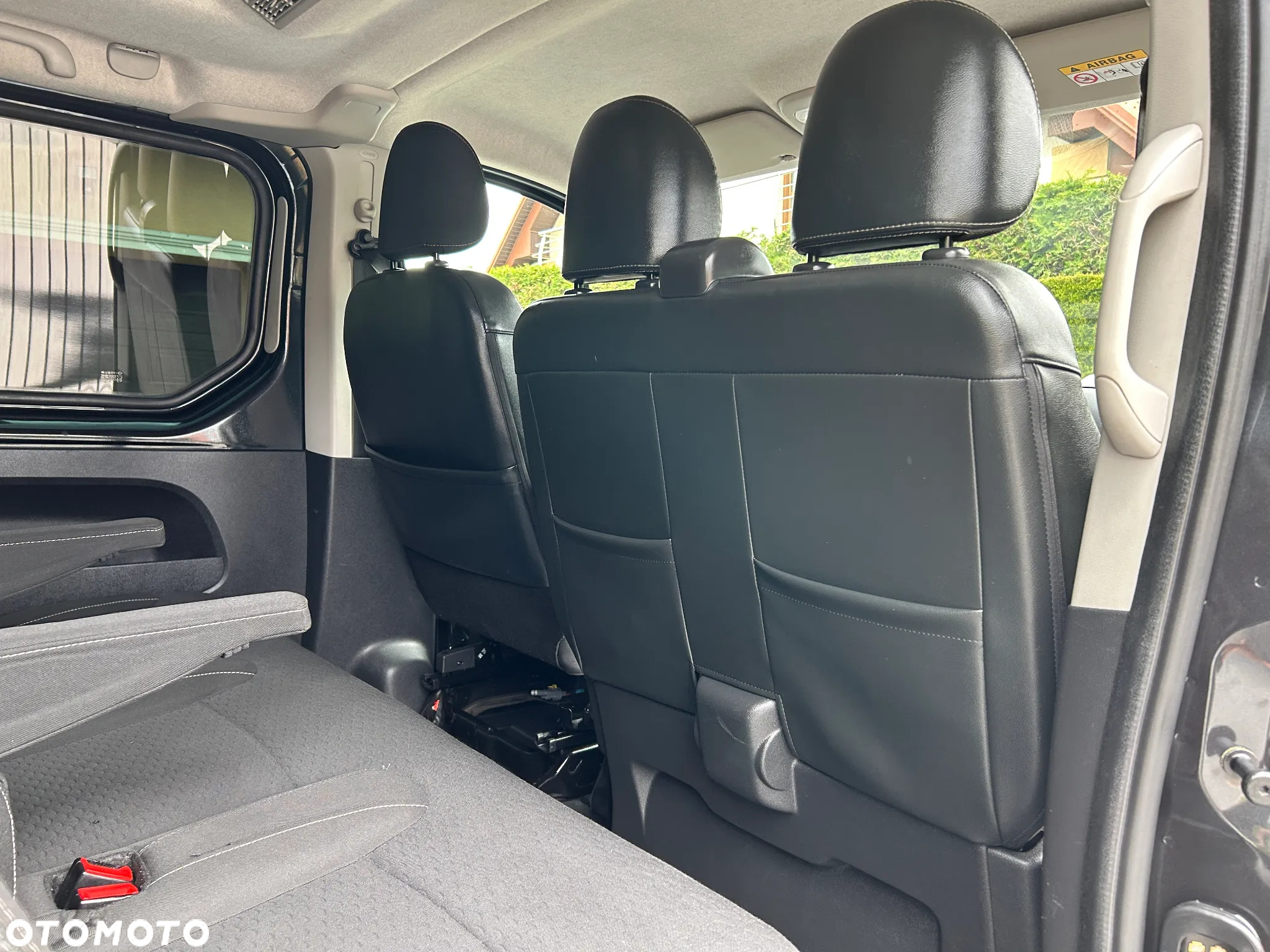 Opel Vivaro L2H1 2,9t Edition Business - 14