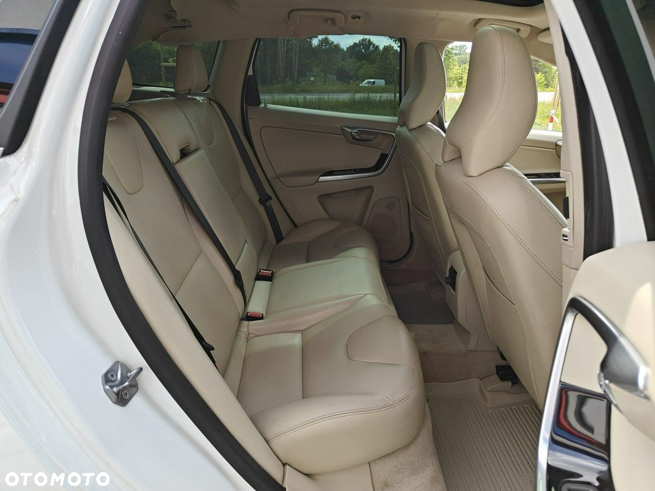 Volvo XC 60 - 18