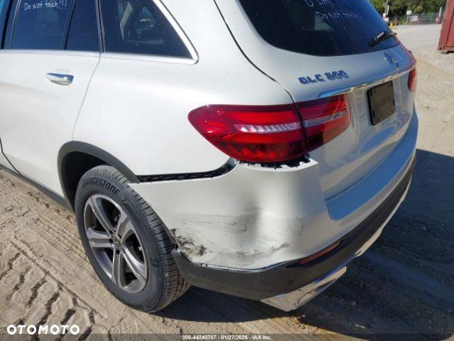 Mercedes-Benz GLC - 6