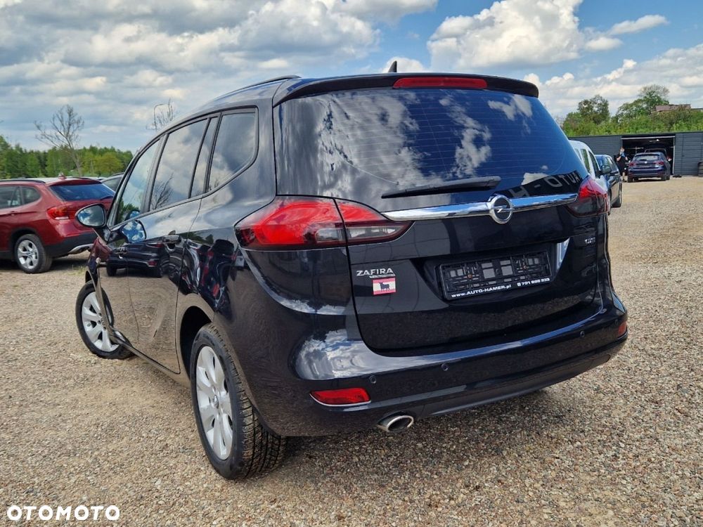 Opel Zafira - 25