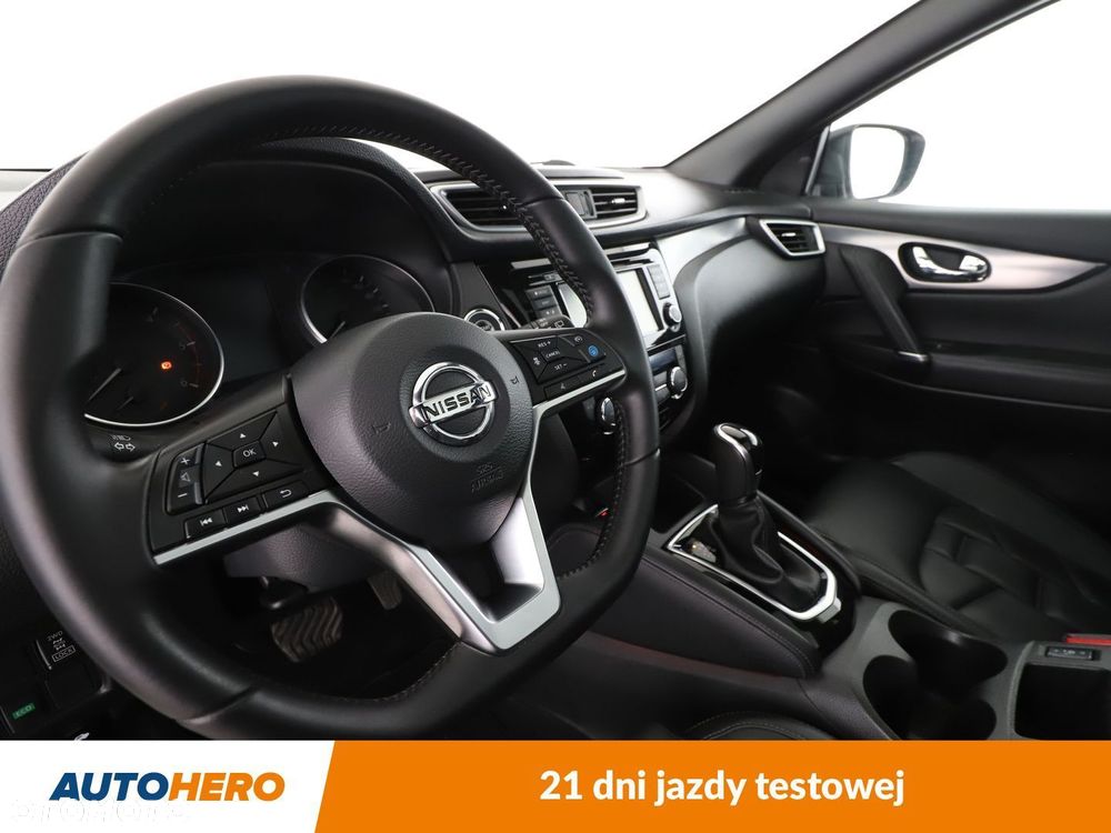 Nissan Qashqai 1.7 dCi 4x4 N-Connecta Xtronic - 11