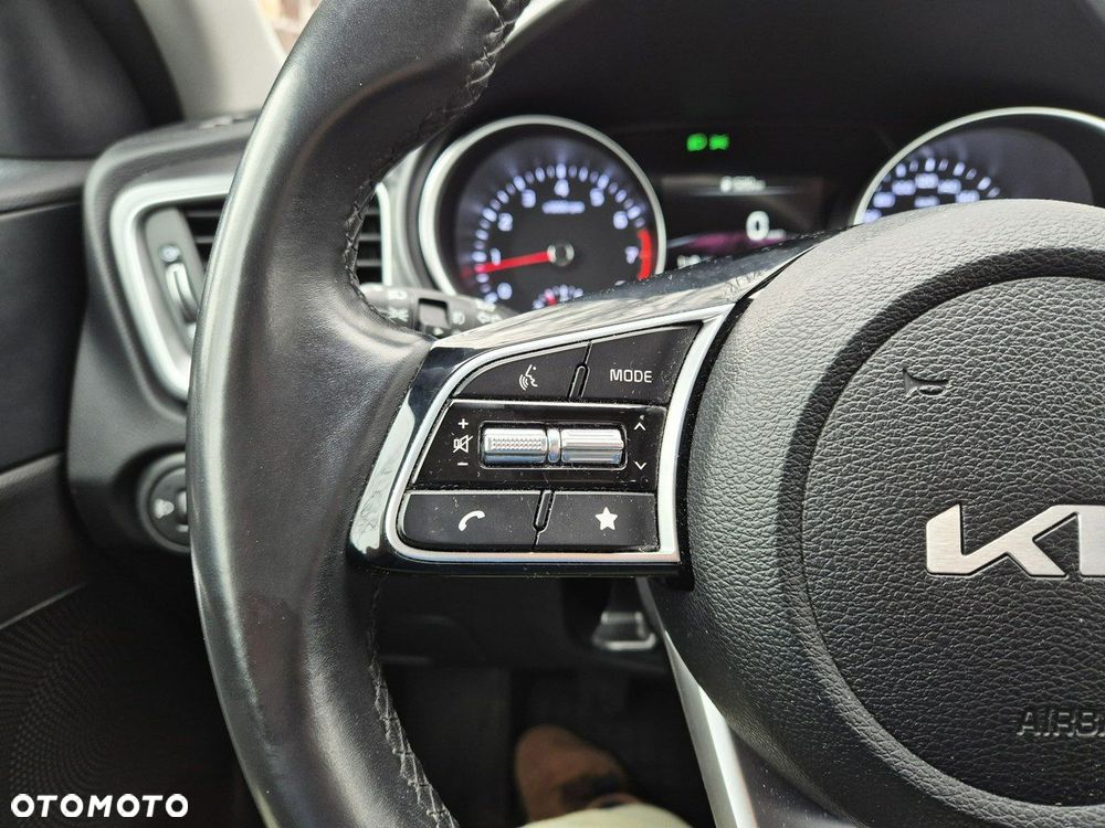 Kia Ceed 1.5 T-GDI M - 26