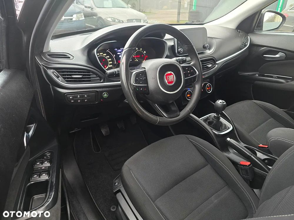 Fiat Tipo 1.4 16V More - 25