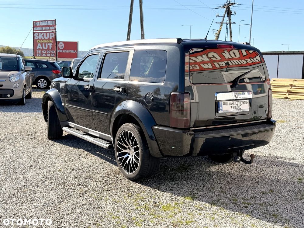 Dodge Nitro - 2